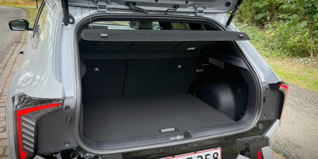 TEST: Kia EV4 kører heldigvis væsentlig bedre end den lader 6 2026 0819 ev4 005