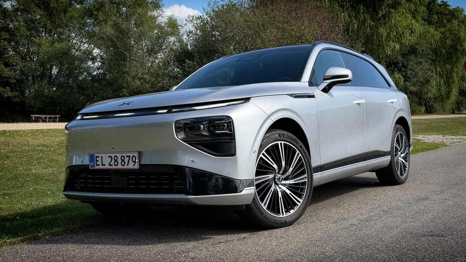 Xpeng G9