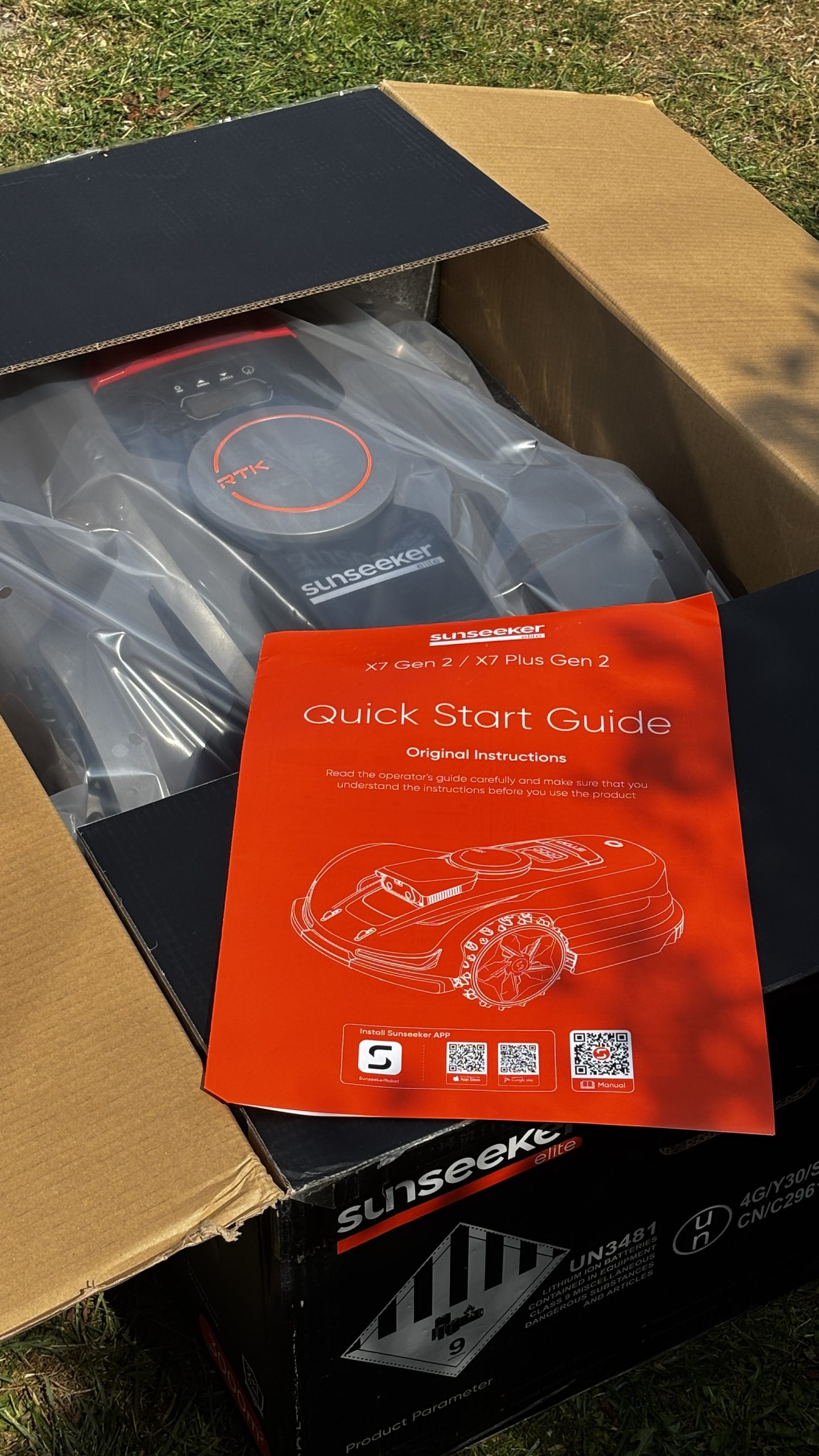 Sunseeker X7 Gen2 i emballagen med quick start guide