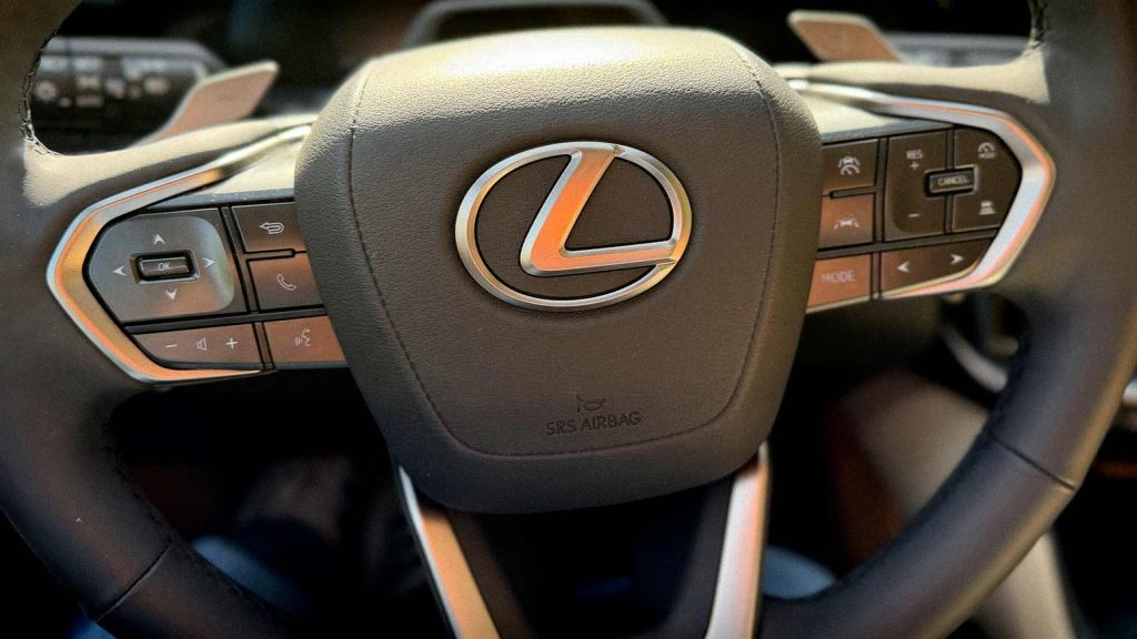 Lexus RZ 350e
